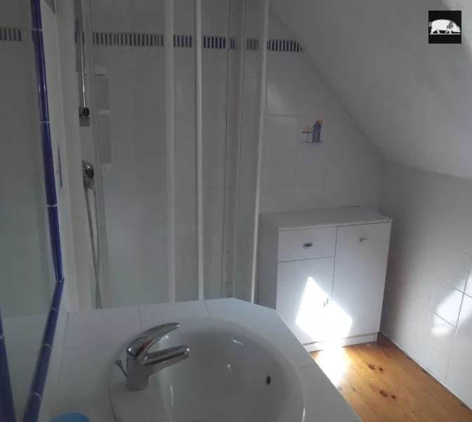 Salle de bain à l'étage